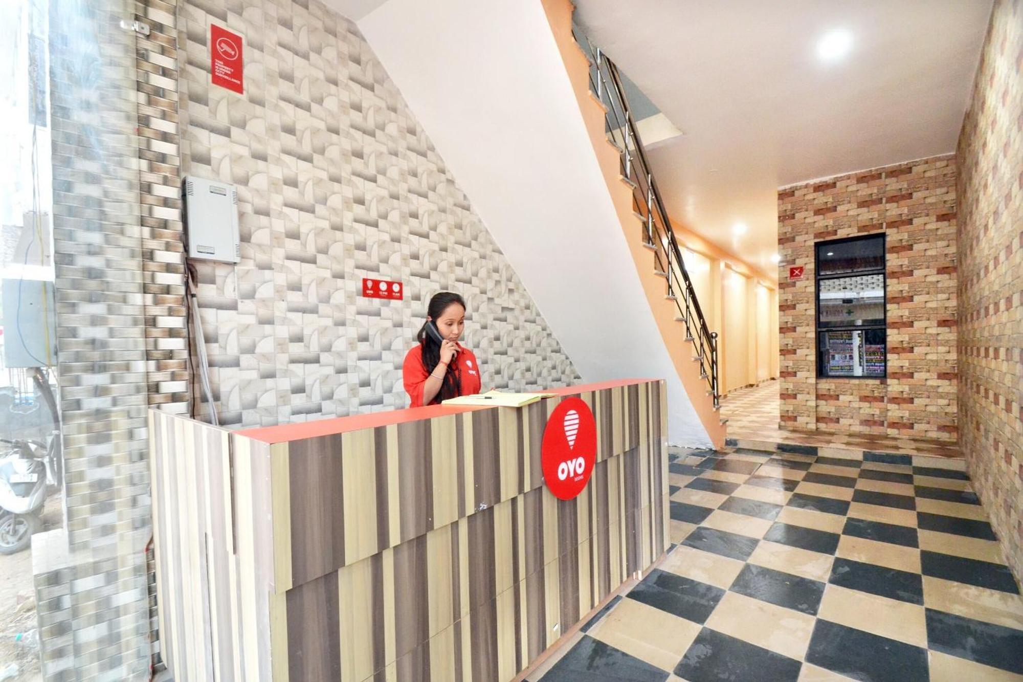 Hotel O Galaxy Nayagaon Dış mekan fotoğraf